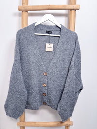STRICK-CARDIGAN MIT KNÖPFEN OLIA