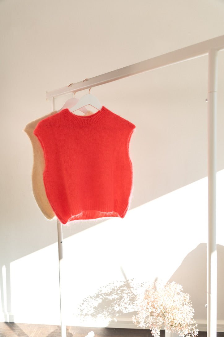 ÄRMELLOSER PULLOVER - Anmolino