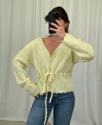 Soft Knit Cardigan mit Taillenschnürung - Anmolino