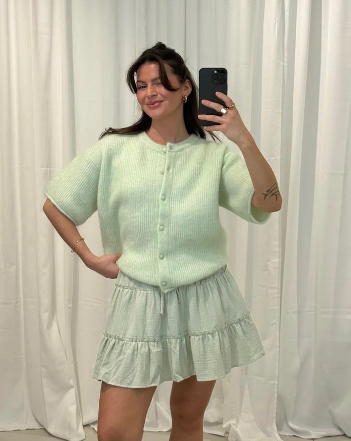 Soft Knit Kurzarm Cardigan - Anmolino