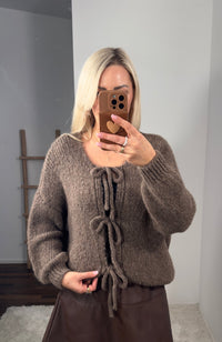 STRICK - CARDIGAN SCHLEIFE LIANA - Anmolino