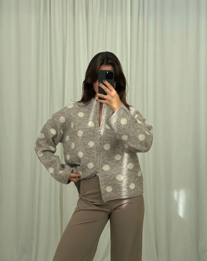 Strickjacke „Dottie Zip“ mit Punkten - Anmolino