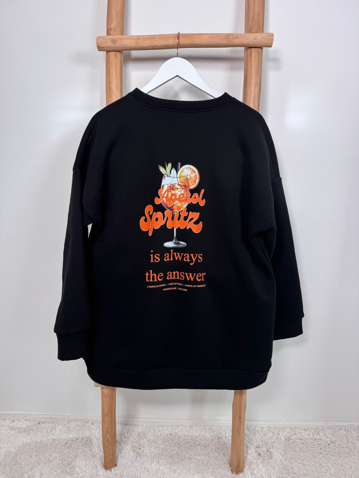 SWEATER APEROLO SCHWARZ MIT PRINT - Anmolino