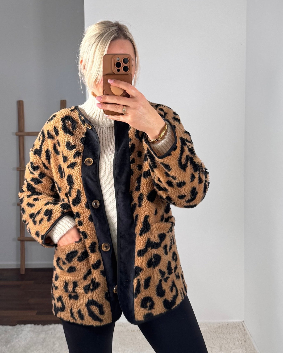 TEDDY JACKE LEO - Anmolino