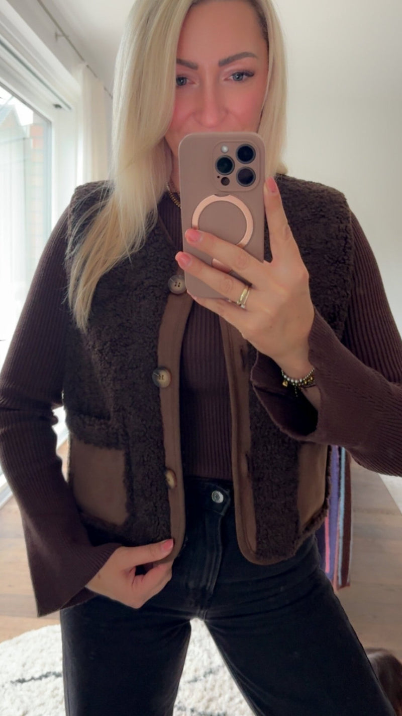 Teddy Luxe Vest - Anmolino