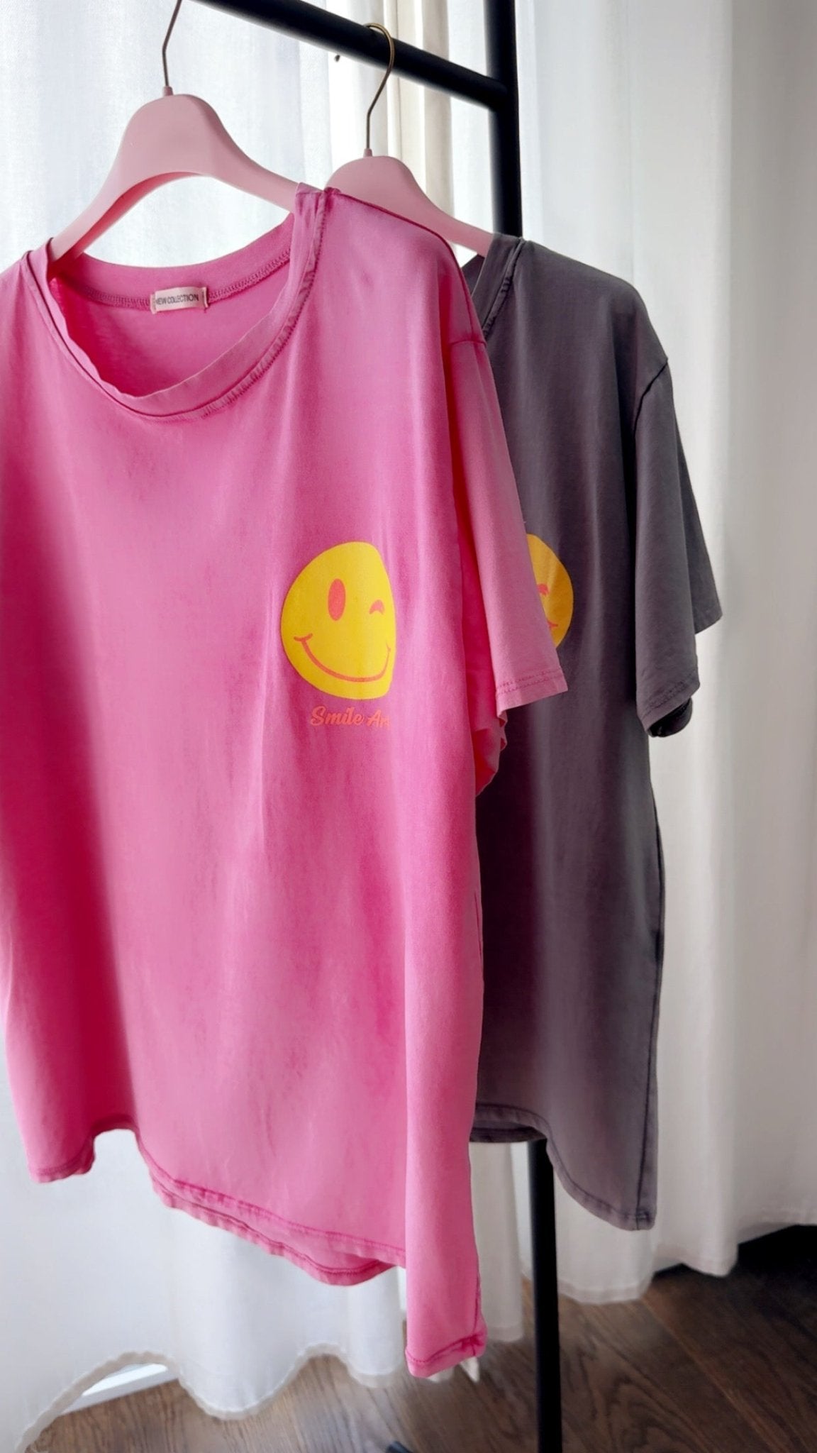 TShirt Smile Art - Anmolino