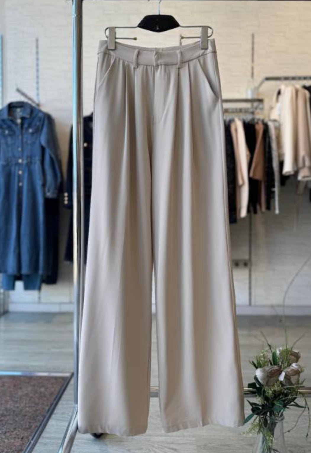 TWILLHOSE - Anmolino